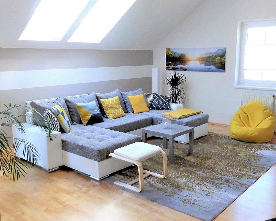 Fewo Atterseeperle - 80M2 Mit See- Und Gebirgsblick Steinbach am Attersee Ngoại thất bức ảnh