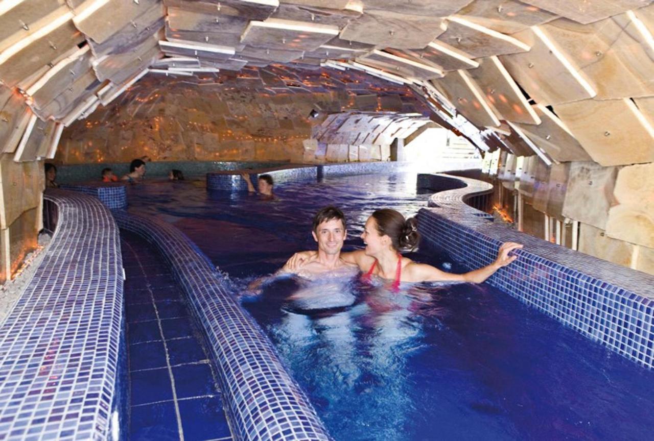 Fewo Atterseeperle - 80M2 Mit See- Und Gebirgsblick Steinbach am Attersee Ngoại thất bức ảnh