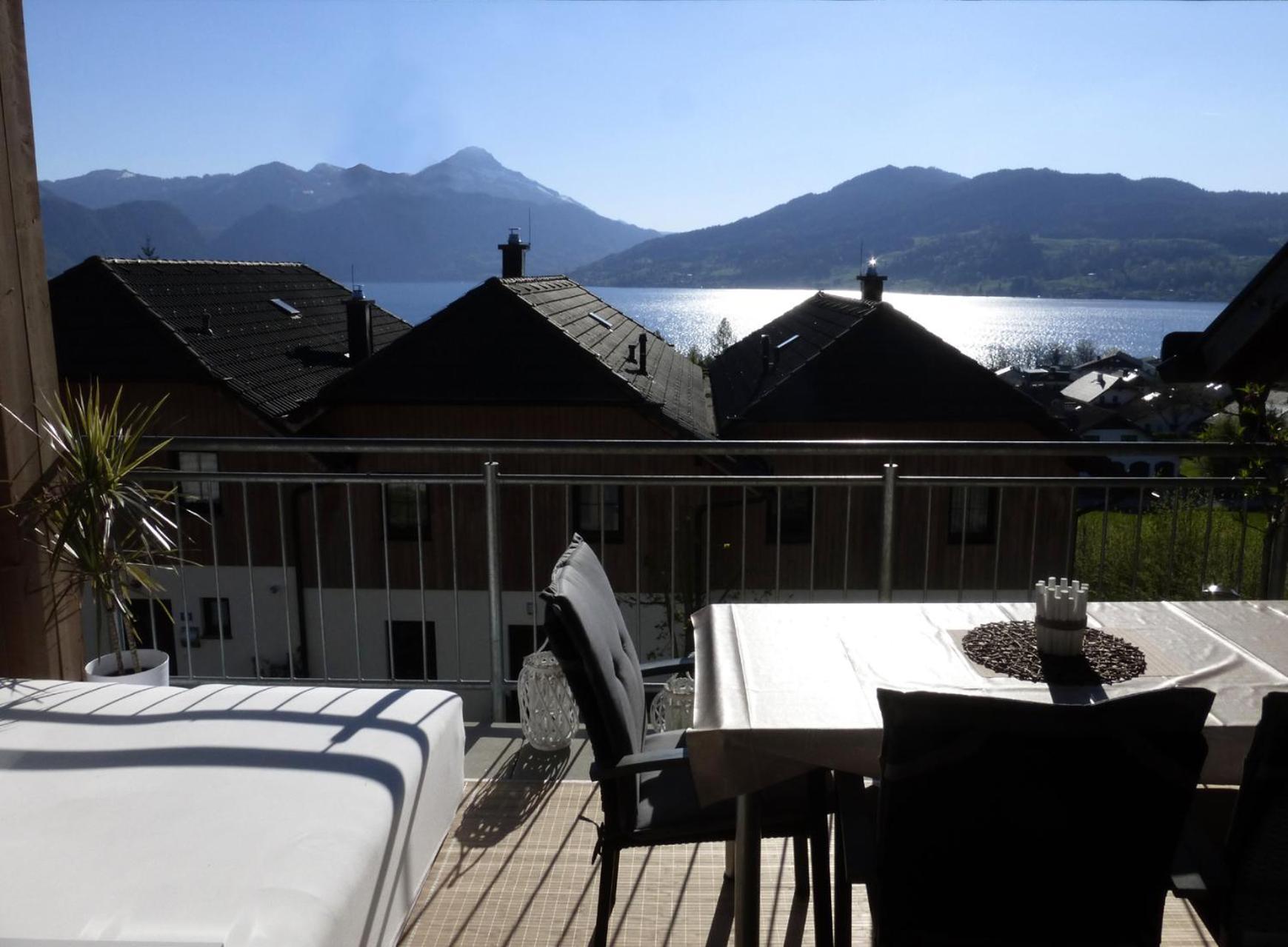 Fewo Atterseeperle - 80M2 Mit See- Und Gebirgsblick Steinbach am Attersee Ngoại thất bức ảnh